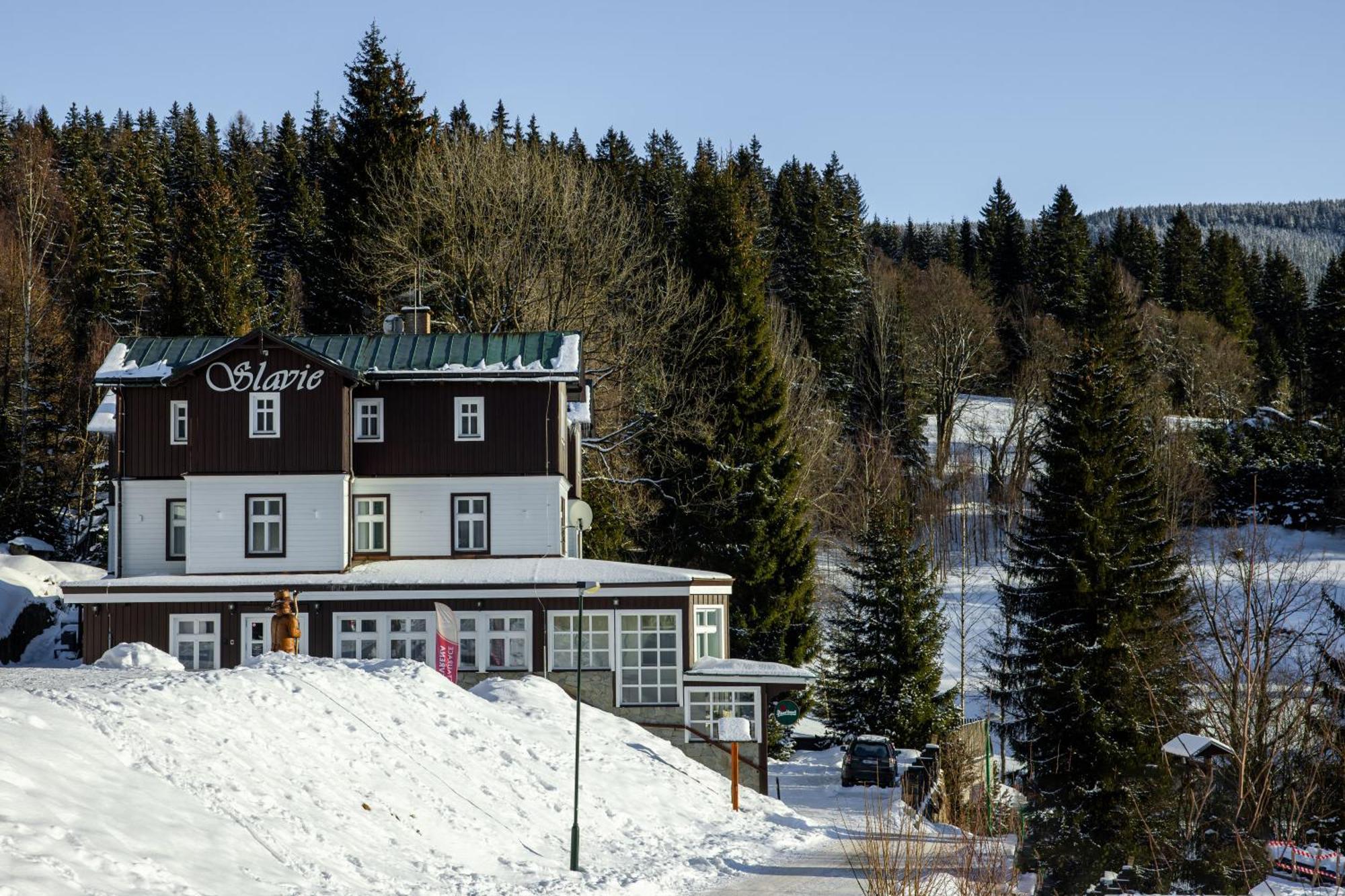 Hotel Slavie Špindlerŭv Mlýn Exterior foto