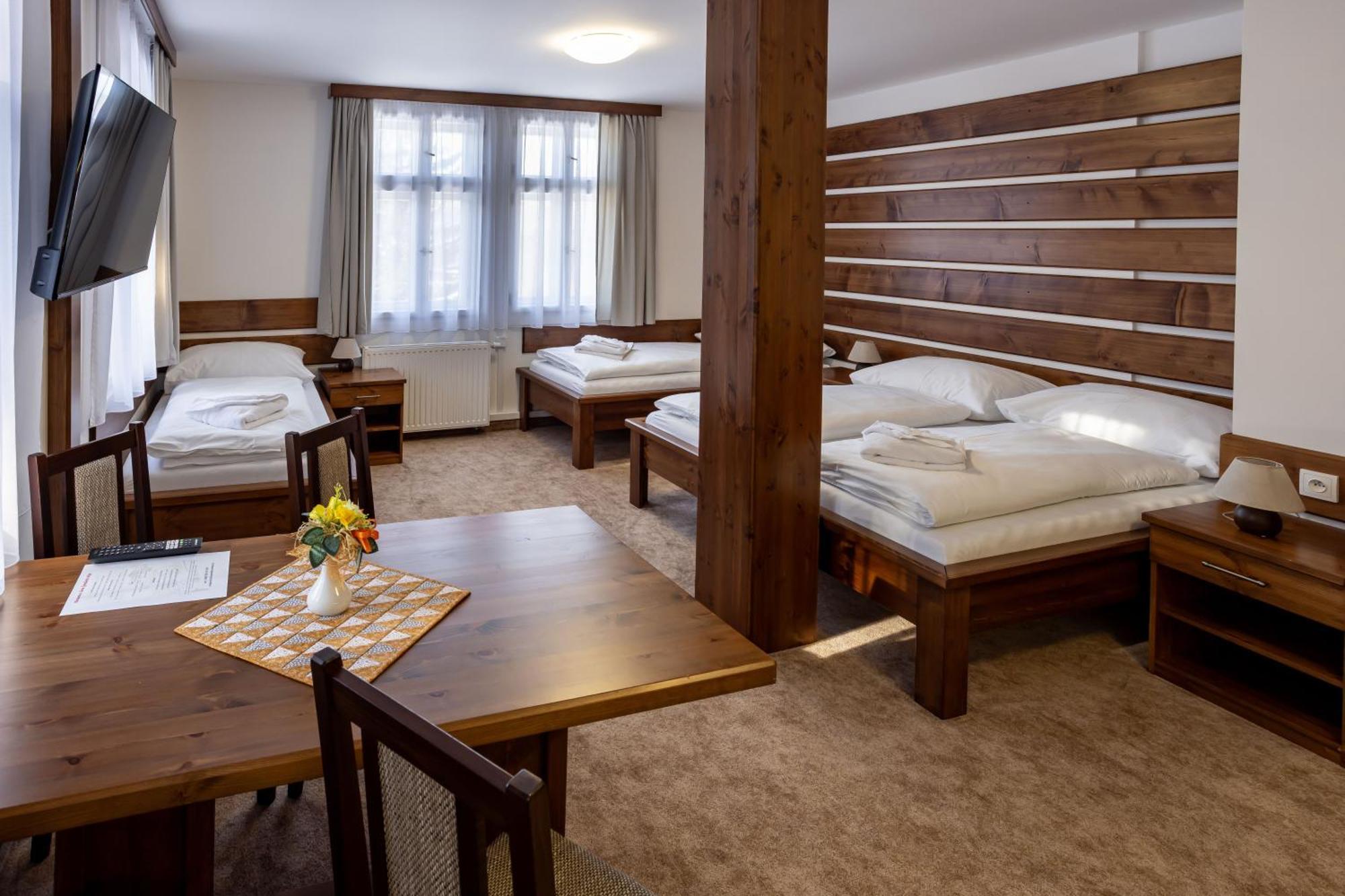 Hotel Slavie Špindlerŭv Mlýn Exterior foto